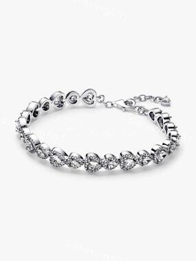 Pandora Halo Hearts Bracelet